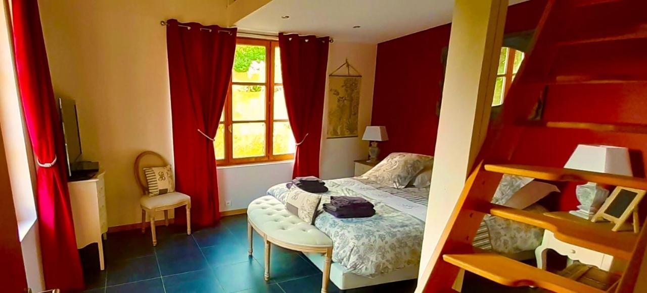 Ferienwohnung La Tour De Flandre Rousseloy Exterior foto